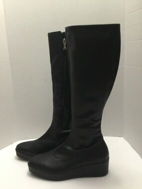 Aerosoles boots size 8